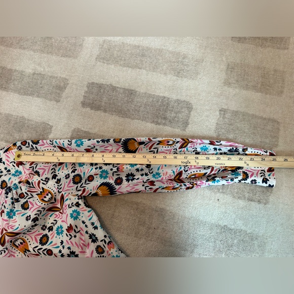 Boden Carnival Floral Rosamund Wrap Blouse (Size 10) - Picture 10 of 10